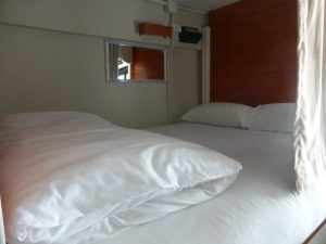Lit dans un dortoir de lits doubles (best Hostel ever!)